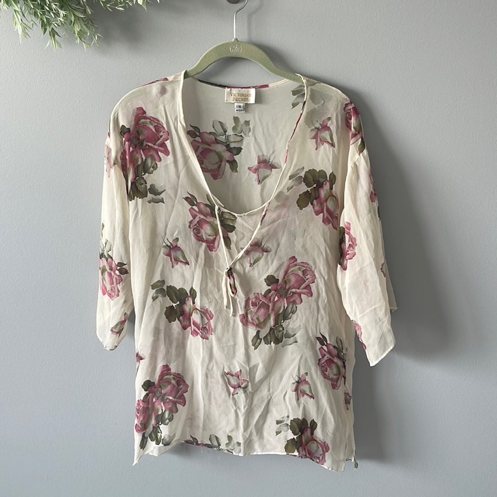 RARE Vintage Victoria’s Secret Gold Label 100% Silk Floral Blouse Size Small